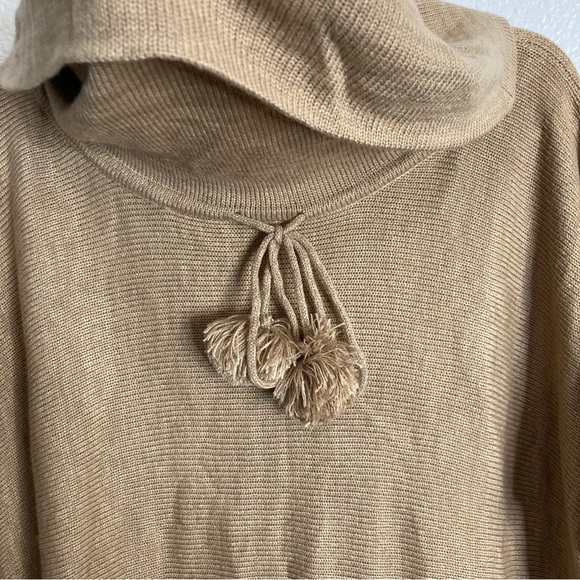 THML Fall Poncho Cowl Neck Sweater M - Picture 4 of 9
